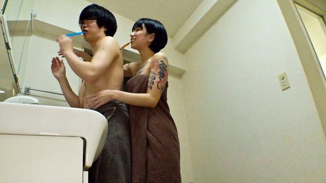 彼女は、常にちんちん舐めてないと落ちつかない 僕の『ペロフレ（ペロペロフレンズ）』です。めちゃかわストリート女子編。 サンプル画像 10