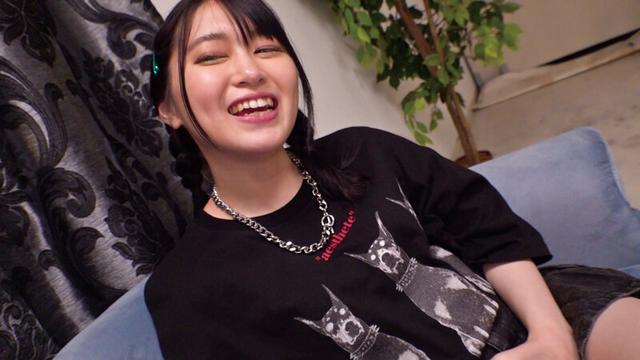 僕のセフレはフェラの時ヤバい目をしてくる 見つめ合っただけで即発射、全身がとろけるフェラチオの女神 サンプル画像 10