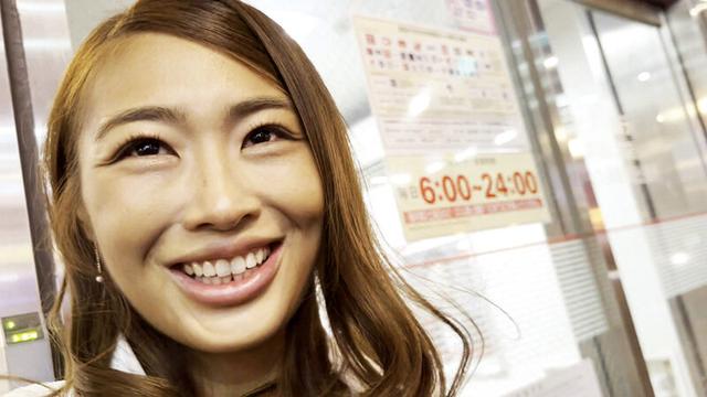ツンデレ美巨乳OL完全メス化 猫なで声で甘えん坊からの野獣セックス ゆうな サンプル画像 2