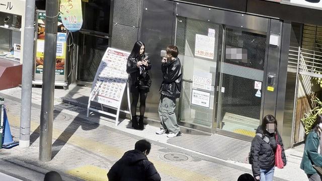 激シコタトゥーお姉さん即マン連れ出しゲット サンプル画像 1