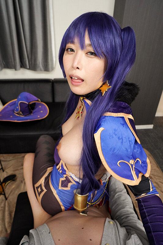 【VR】えちえち 美巨乳レイヤーとイベント終わりにホテルでオフパコ！ えろコス誘惑美少女と同人誌みたいな連続ナマ中出しSEXで童貞卒業！ 中丸未来 サンプル画像 8