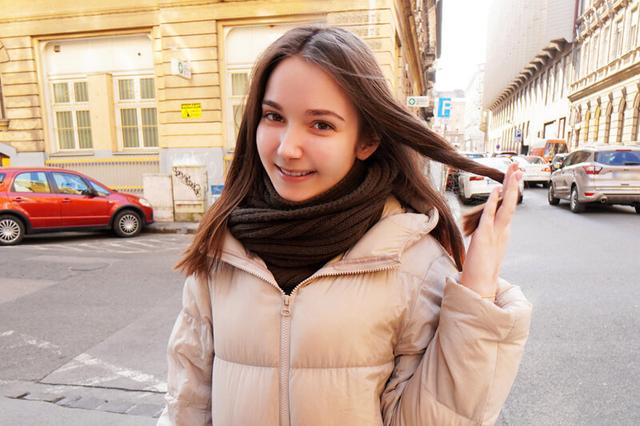 ボクの彼女は純粋無垢な色白欧米美少女個撮種付けアジアンザーメン シモーナ サンプル画像 1