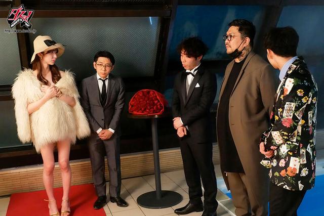 愛沢さら完全引退。バチェラ・ニューハーフ 最後のペニクリは誰のアナルに。 サンプル画像 6