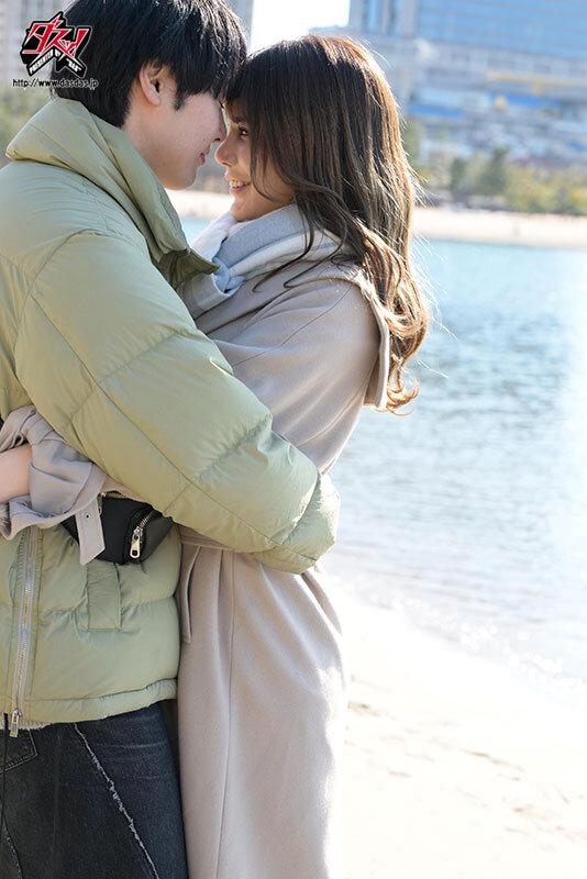 セックスはラブホまでお預け 耳元でささやき、焦らして焦らして高め合ってのイチャラブ濃密セックス 池田マリナ サンプル画像 1