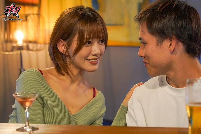 「もう全部夢だから」酔った勢いで浮気セックスしたバイト先の先輩に何度も中出しした最後の夜。 希島あいり サンプル画像 1
