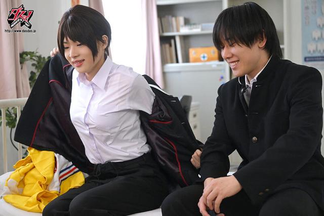 女装させられた僕は、親友に私が男の娘だとワカラセられる。 柊かな サンプル画像 1