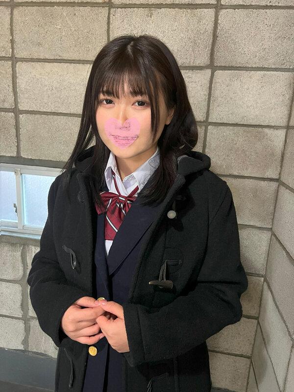 こんな超スケベ女みたことない【本物ドM淫乱メス保証】恥ずかしがり怯えた瞳の地味な清楚美少女は脱いだら極上クビレボディ【中年男全員Dキス唾液交換→連続イラマ＆生ハメ挿入】絶頂イキ狂い意識混濁アへ顔でぶっ壊れるデカマラ6P乱交SEX サンプル画像 1