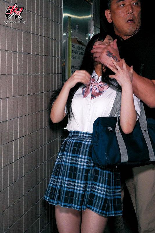 数十年前に孕ませた女達とその娘達に会いに来ました。美人母娘、イタダキマス。480分 サンプル画像 10