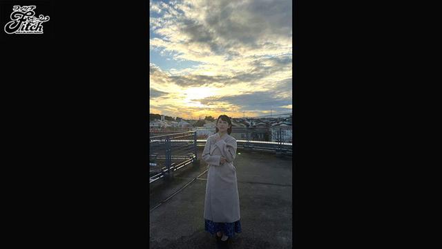 「妻を妊娠させてください」SNSに投稿された無精子症の夫の叫び。喜びと嫉妬が入り乱れNTRの世界へ没入していき…爆乳本物妻・恵美子さんAVデビュー 河埜恵美子 サンプル画像 4