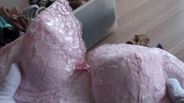 本物女性宅侵入 ボディカメラ下着物色体験 サンプル画像 5