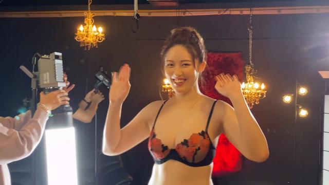★配信限定！特典映像付★涙のノンストップ激イカせSEX55 葉山さゆり サンプル画像 20