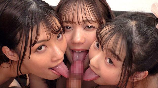 「ほらぁ…センズリこきなさい」痴女お姉様たちに手淫コントロールさせられちゃったボク サンプル画像 20