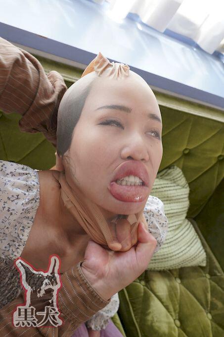 死ぬかと思った喉奥強●イラマチオ MOMONE サンプル画像 2