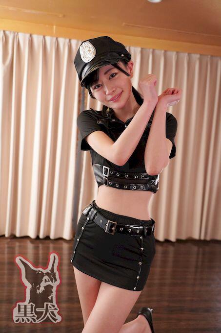 同人AV 巨乳ガチオタレイヤー上手くハメてまんまとエロ撮影！！ サンプル画像 10