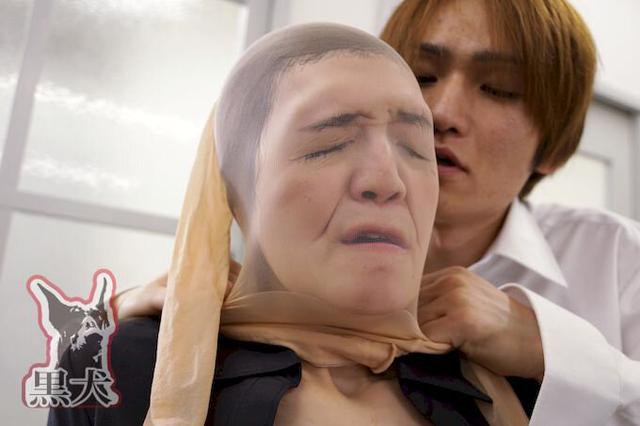 衝撃！こんな美女が！？パンスト変顔で顔面崩壊！？ サンプル画像 11