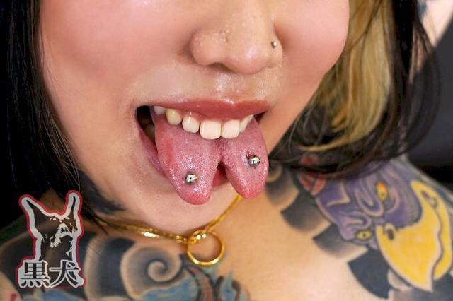 全身タトゥーの女たち イカつい見た目とは裏腹に超敏感でイキよがってアヘ顔絶頂！ サンプル画像 13