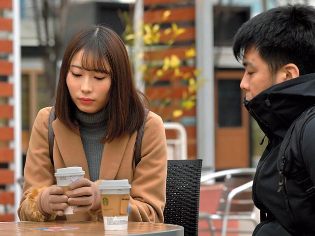 初デートで占い師にカラダの相性最高と診断された音大生とラブホIN地味な見た目からは想像できない敏感ドM女でオホ声ガチイキ「ん゛んっほお゛おぉぉ！イ゛グぅっイ゛ッグう゛ぅぅぅ！！」備え付けのゴム2枚では足りず何度も生中出ししまくった 美空みく サンプル画像 1