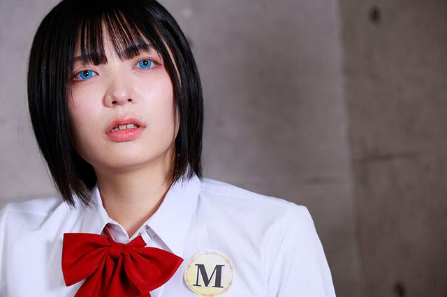 貼れば誰でもいいなり！ハーレム洗脳シールでクラスの一軍女子を完全支配してハメ比べ！ サンプル画像 4