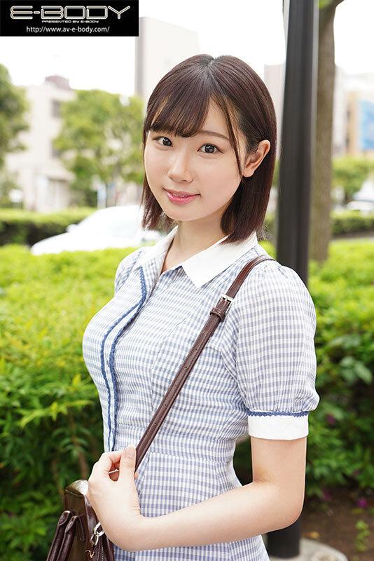 見た目は清楚、中身はどスケベ 身長170cm B90cm（F） H96cm 8頭身お嬢様 AVデビュー 葉澄かえで サンプル画像 4