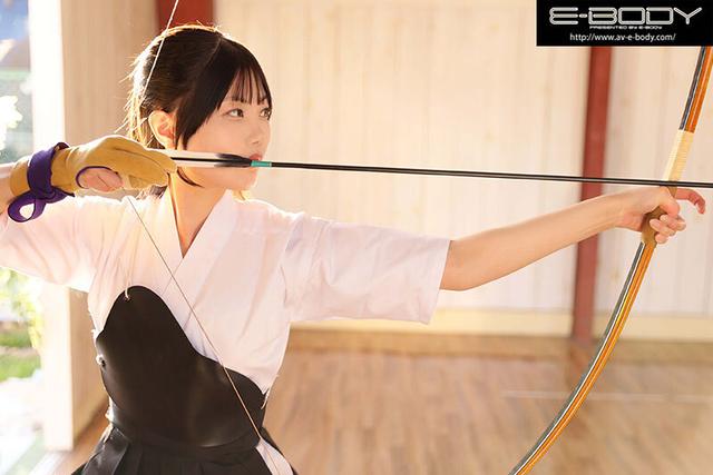 第3●回全国高等学校弓道選●大会ベスト8 武道で得た肉体美ボディむき出しで心もカラダも全集中セックス 弓道女子（20） AVデビュー 浅風ゆい サンプル画像 4