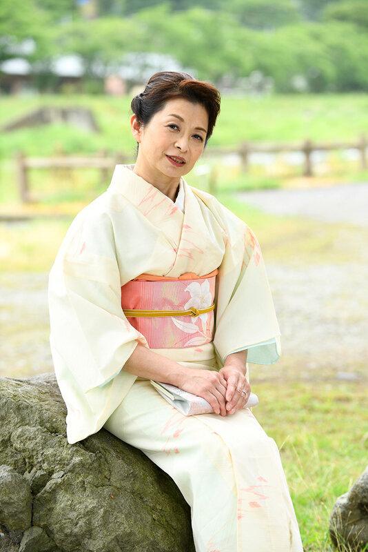六十前後の美人高齢婦人 8時間 サンプル画像 2
