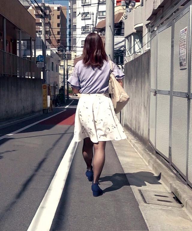 ［閲覧注意］輪●レ●プ映像 ノーカット無編集「婦女強●犯罪記録」 昇天痙攣！ クロロホルムとスタンガンで昏●、媚薬で淫女覚醒 欲求不満の清楚なメガネ妻は犯●れ気絶しても膣穴から女潮を噴射し、中出しされイキ狂い続けた！ 京野美沙 サンプル画像 1