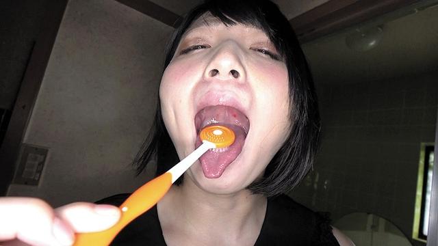 激臭唾液クサクサブルセラ・バーチャル鼻舐め手コキ援交 サンプル画像 7
