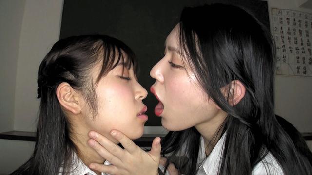 ベロ腹擦り付け美鼻舐めレズ サンプル画像 1