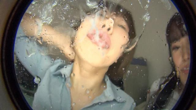 W痴女に超絶淫語で唾責めされる僕 サンプル画像 11