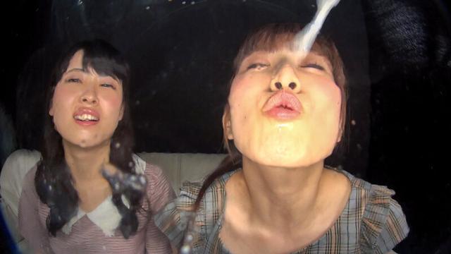 W痴女に超絶淫語で唾責めされる僕 サンプル画像 8