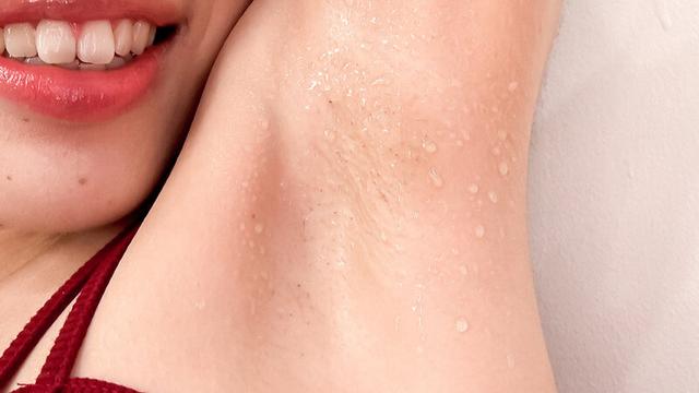 美女の腋視姦 サンプル画像 6