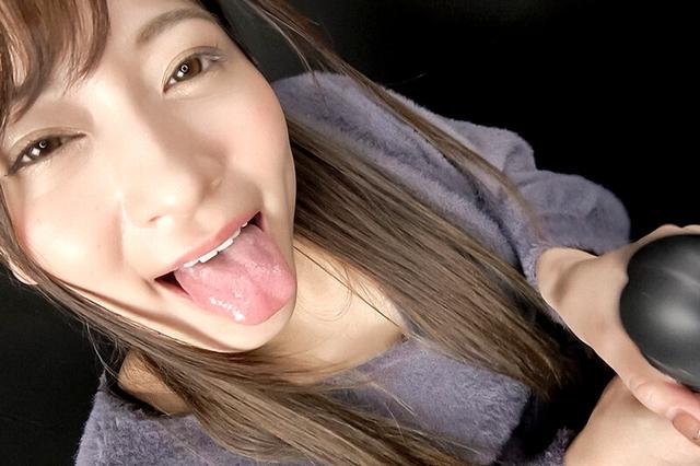 淫乱痴女のベロ唾液手コキ サンプル画像 5