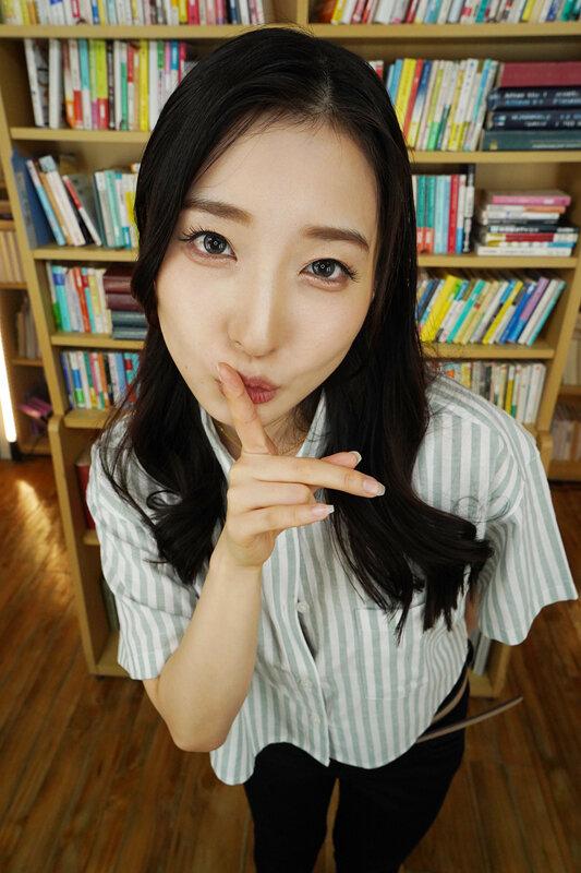 【VR】声が出せない状態でチ〇コを搾る、ふしだら女教師 月野かすみ【8K】 サンプル画像 9
