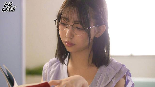 隠れ肉食系の文学女子に淫語を囁かれねっとり甘責めされて食べられる。 卯佐美りん サンプル画像 1