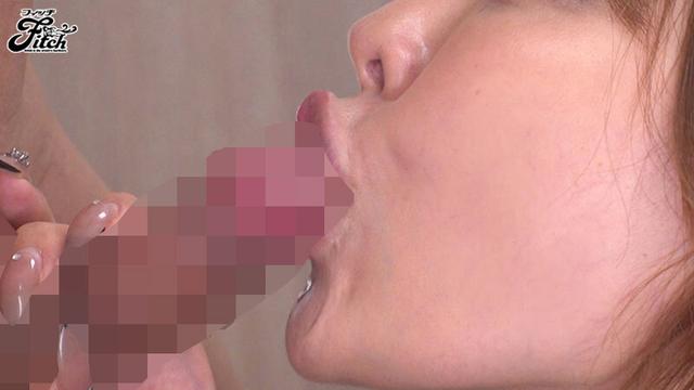 究極のフェラチオ！！男性器をおクチ診療するバキューム吸引クリニック 佐野ゆま サンプル画像 12