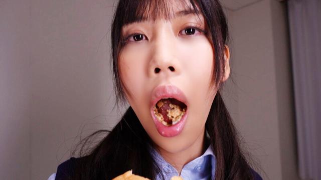 咀嚼口内くちゃとろフェラ 篠咲らら サンプル画像 17