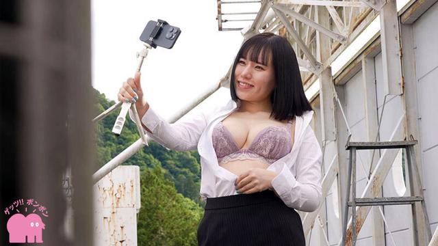 僕たちの露出魔先生 普段は厳しい女教師が校内露出で羞恥興奮しているのを目撃した僕は…「露出狂だってバレたら…でも気持ちよくてやめられない」 サンプル画像 11