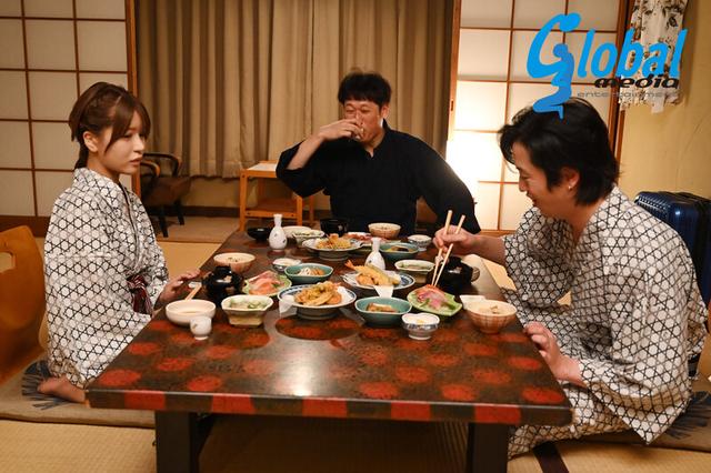 緊縛調教妻 夫の友人が営む温泉宿で寝取られた若妻。嫌がりながらも悶え感じてしまう縄調教 乃木絢愛 サンプル画像 5