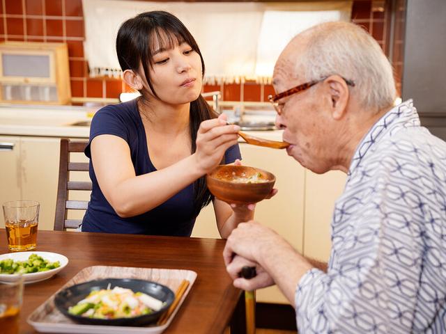 禁断介護 宇流木さらら サンプル画像 14