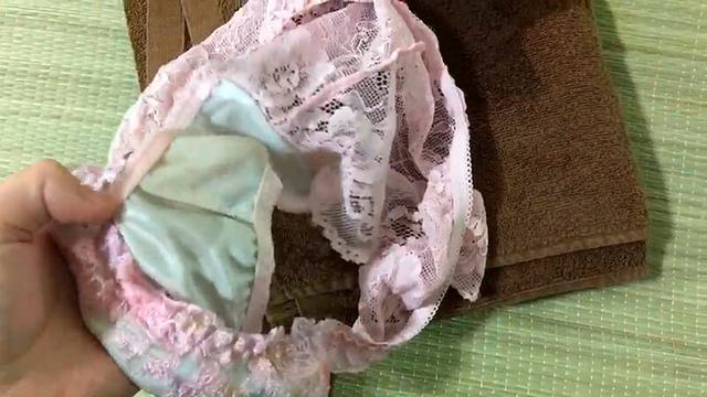 女の子が自分で撮った秘密のおもらし 前多まこ サンプル画像 4