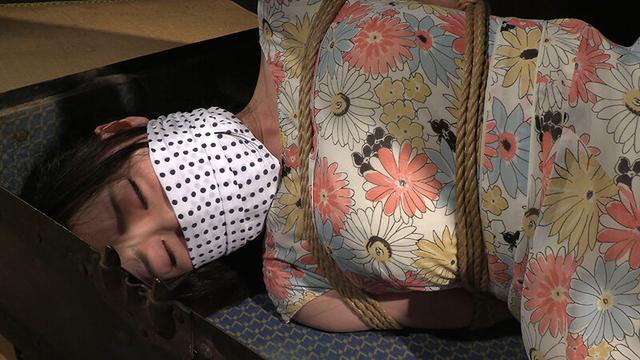 縄の淫花 ももせ桜叶 サンプル画像 1