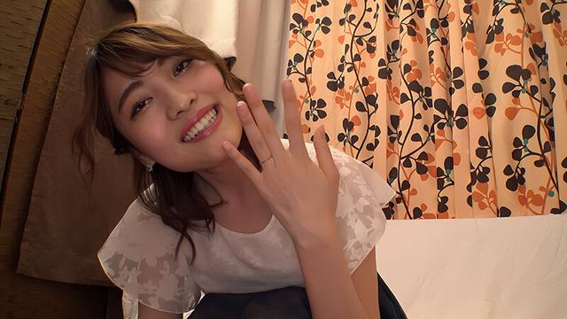 素人妻かたりかけ！ LIVEチャット爆イキオナニー 厳選24人 5時間 サンプル画像 5