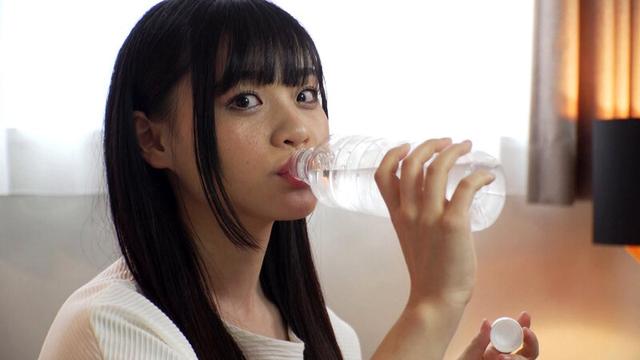 媚薬で引き出す最高潮キメセクFUCK！4時間SP サンプル画像 1