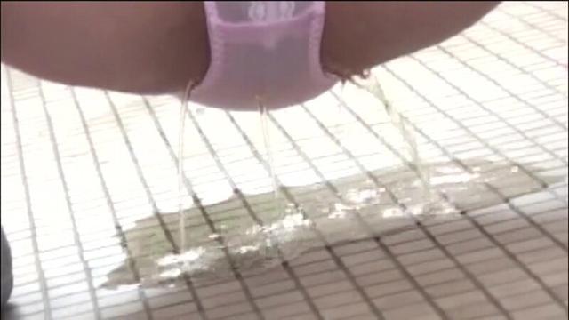 超至近距離おしっこする瞬間大量放出スペシャル サンプル画像 9