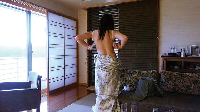 人妻湯恋旅行172 サンプル画像 15