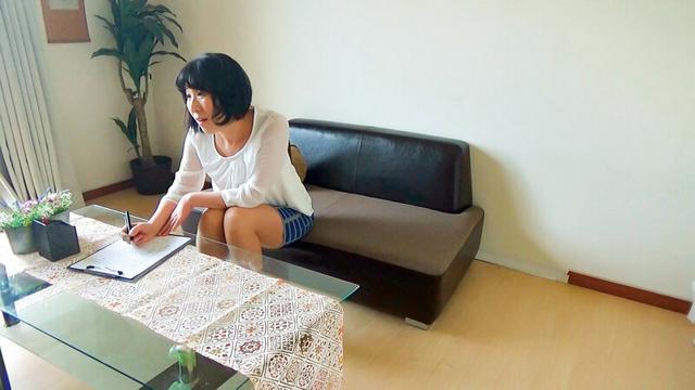 オイルマッサージに行ったら変な所を触られて最初は抵抗したけれど絶妙なテクニックで気持ち良くなってきちゃって…結局最後まで許しちゃいました（笑）2 サンプル画像 15