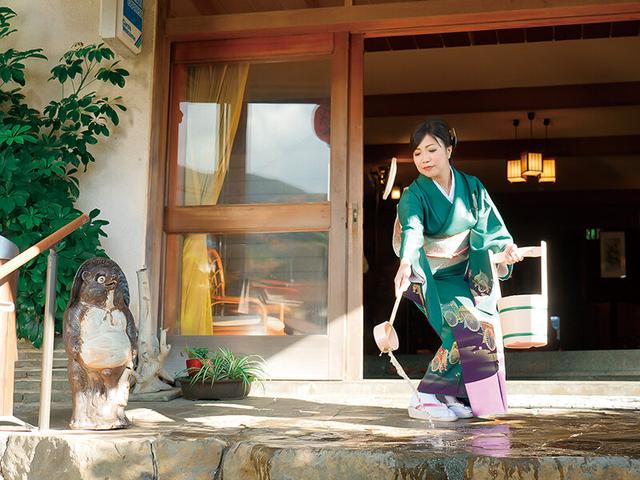 官能ドラマ劇場 ある温泉旅館であった綺麗な女将さんとの卑猥な出来事 サンプル画像 2
