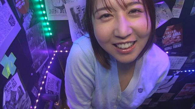 地下アイドル過激チェキ会 サンプル画像 8