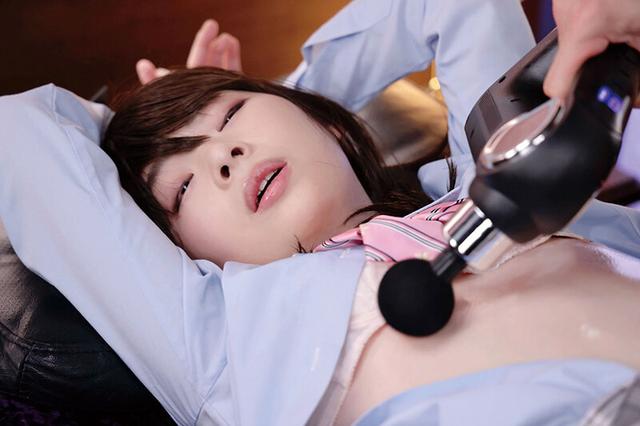 拘束2穴オイルマッサージ ミニマム男の娘 ひな サンプル画像 9