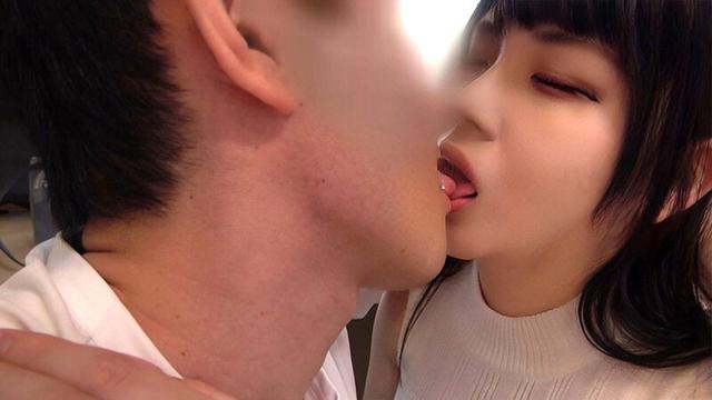 爆乳で優しすぎる美人若妻のイチャラブ不倫 ばぶみ授乳手コキで母性を満たし更に性欲まで満たす！バニーコスで発情兎になって肉棒を貪り顔射ファック！ 羽月果音 サンプル画像 2
